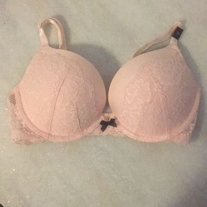 Victoria’s Secret Dream Angels 34D push-up bra